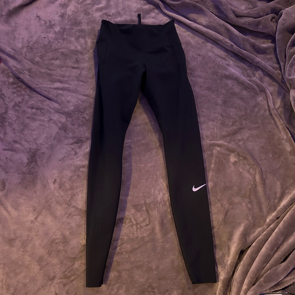 nike athletic leggings🖤